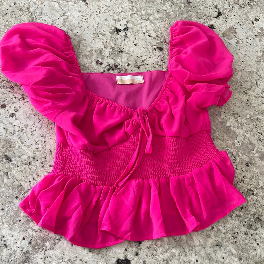 North End Ivy and Leo pink top